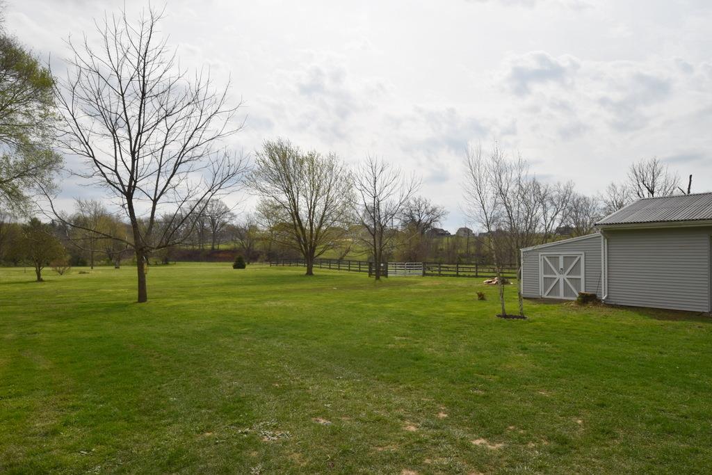 5138 South Fairfax Road Bloomington, IN 47401 - Photo 31 of 32 Gallery Image 31