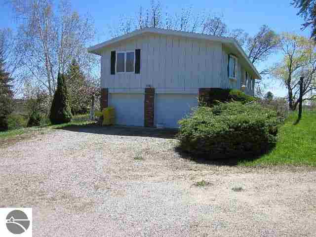 18160 Center Road Traverse City, MI 49686 - Photo 2 of 28 1745549-1.JPG