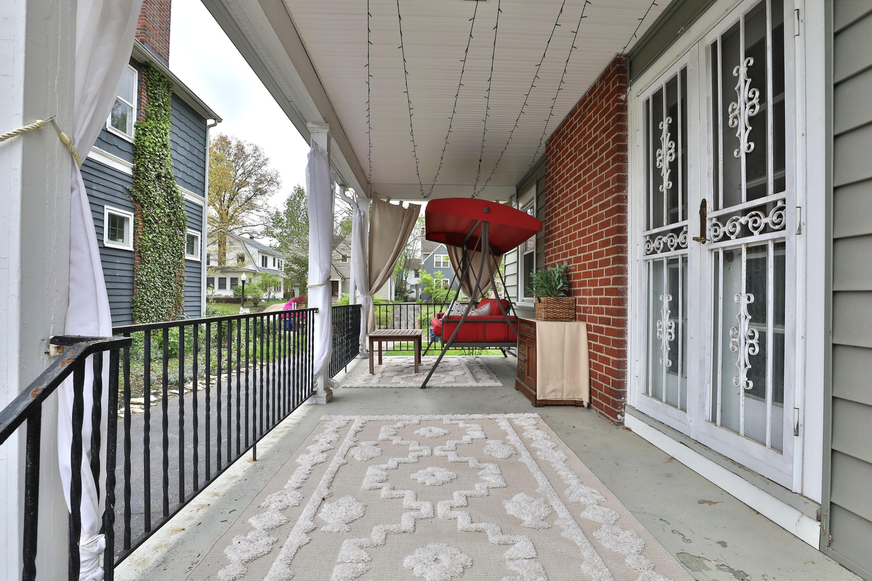 448 Midgard Road Columbus, OH 43202 - Photo 5 of 38 Porch