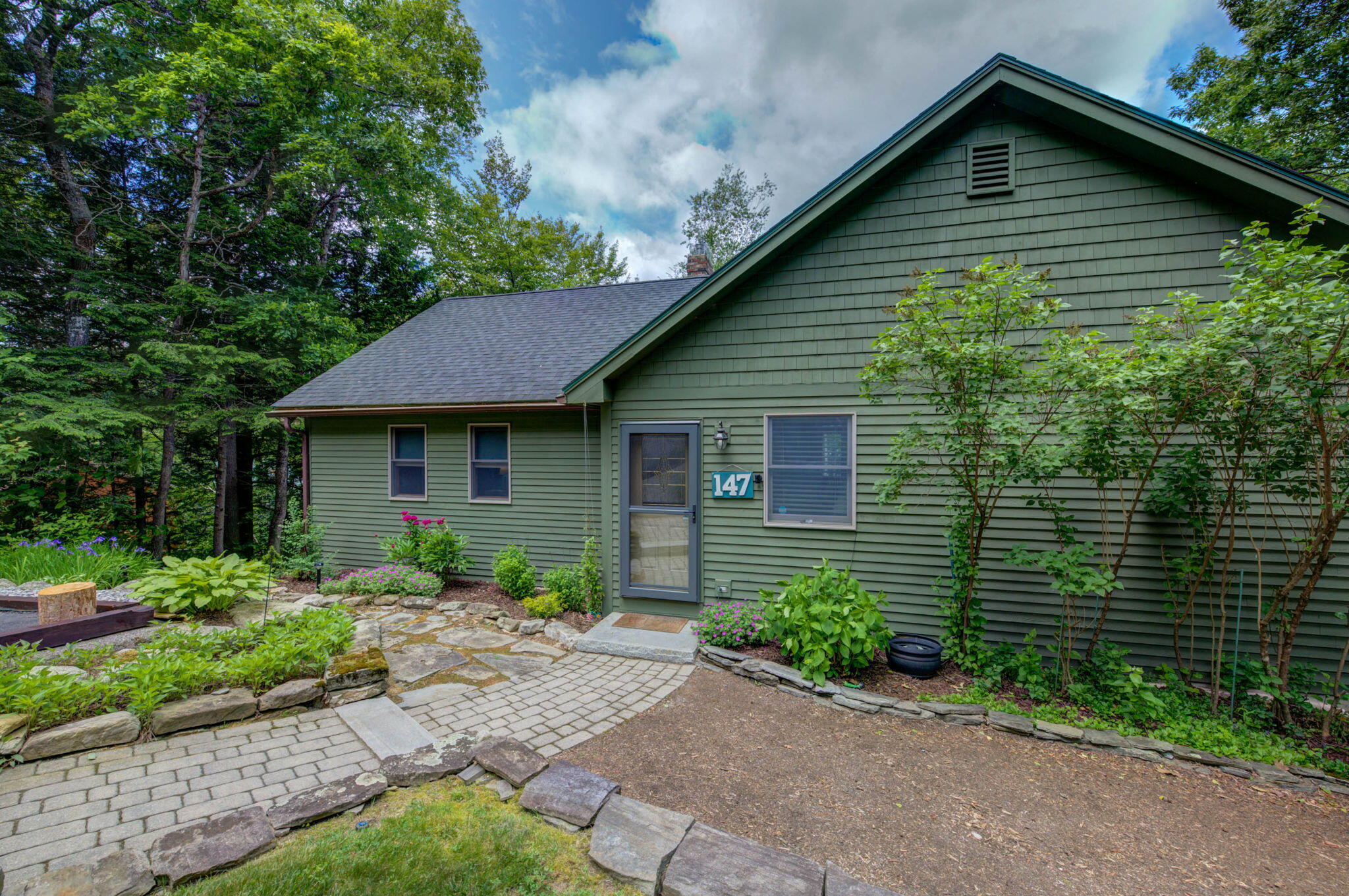 147 Spring Valley Road Raymond, ME 04071 - Photo 4 of 60 7-web-or-mls-pic-7
