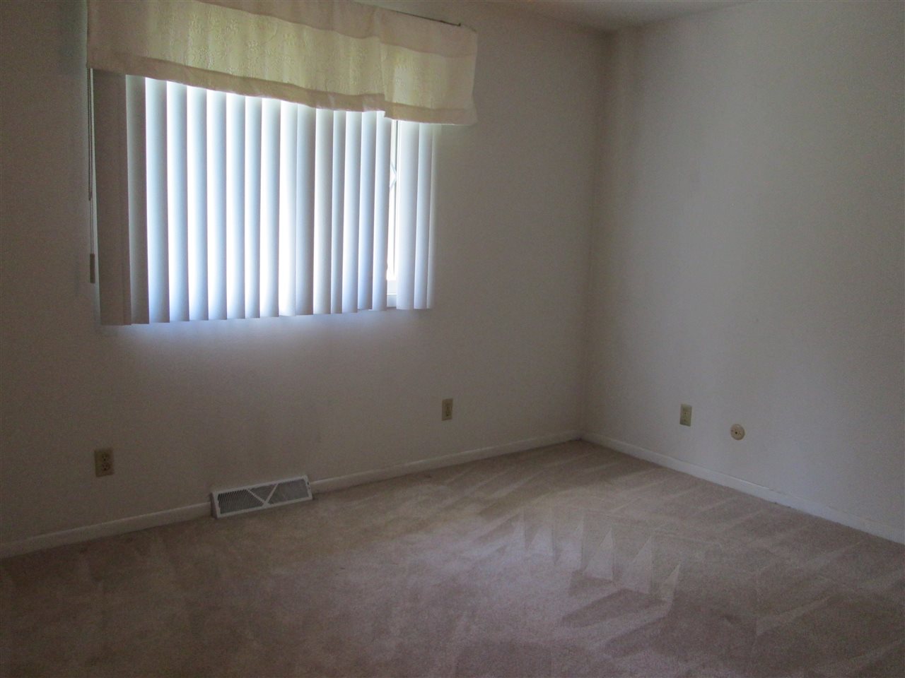 6825 South Cameron Lane Mapleton, IL 61547 - Photo 17 of 32