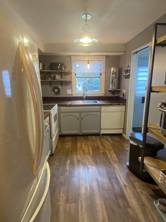 540 Granby Road, Unit 63 South Hadley, MA 01075 - Photo 17 of 36 Gallery Image 17
