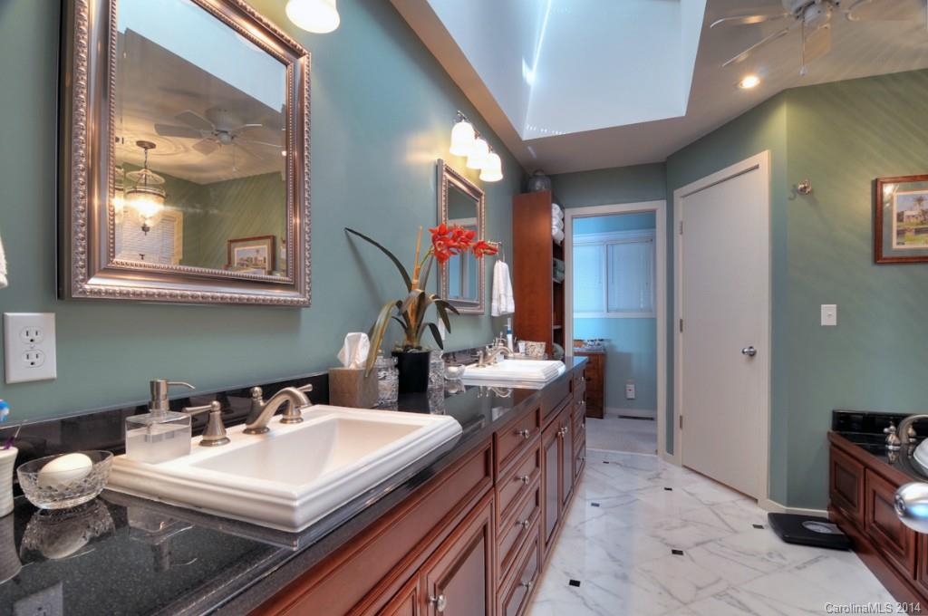 31008 Executive Point Tega Cay, SC 29708 - Photo 20 of 24