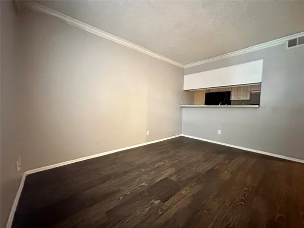 $1,100 | 5426 Menchaca Road, Unit 203, Austin, TX 78745