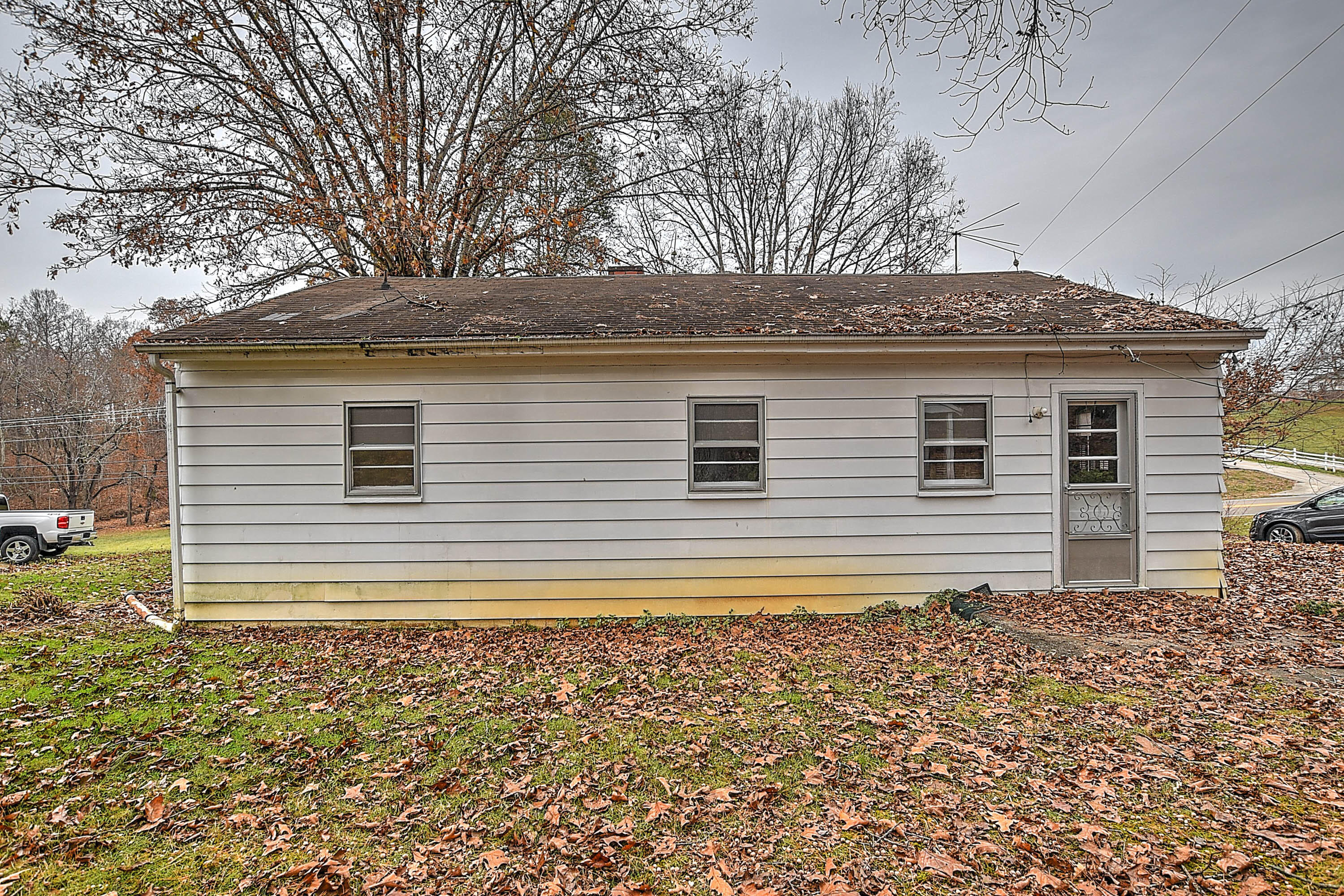 6175 Warrensburg Road Mosheim, TN 37818 - Photo 17 of 20 17
