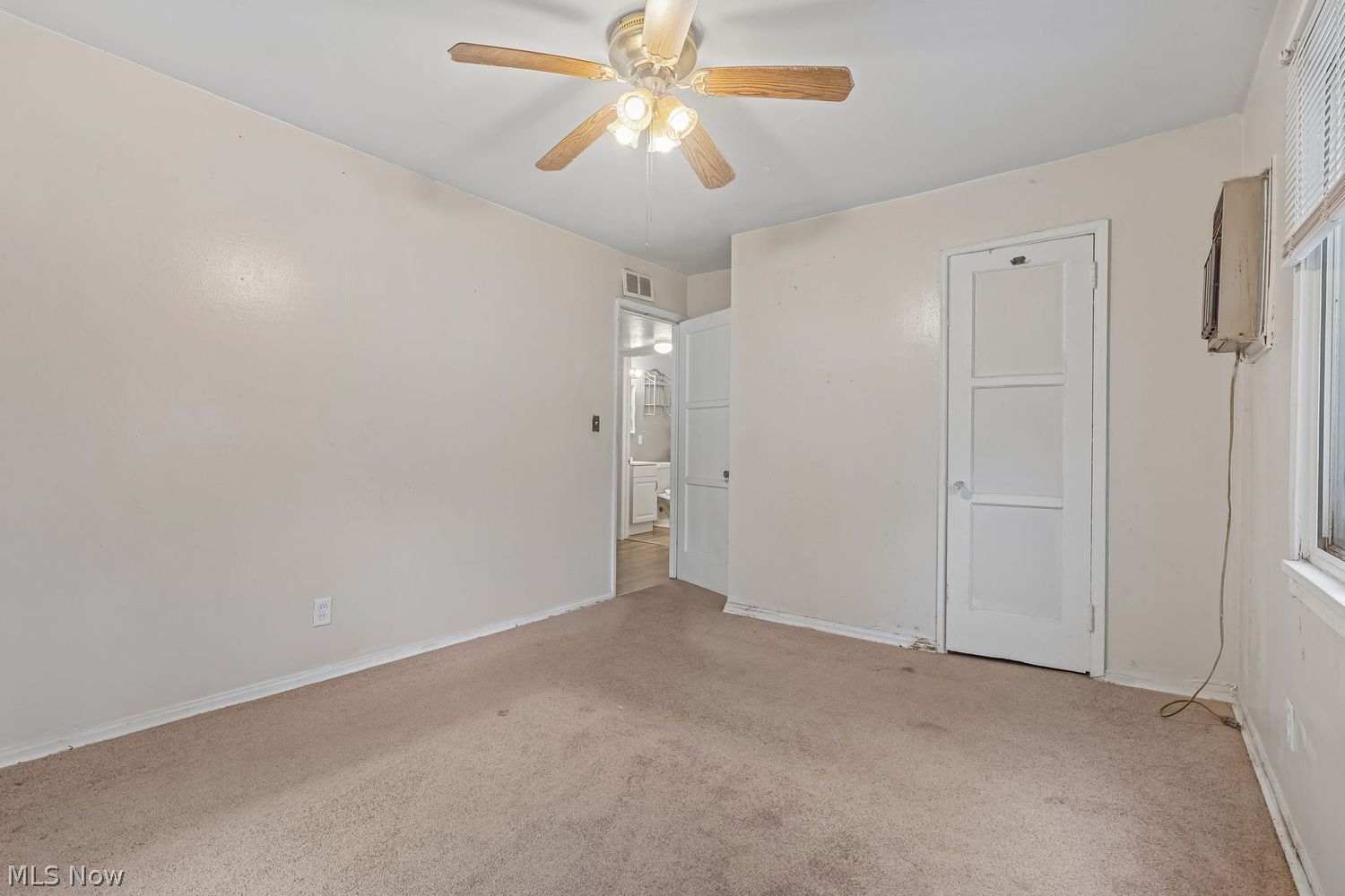 5624 Burns Road North Olmsted, OH 44070 - Photo 14 of 29