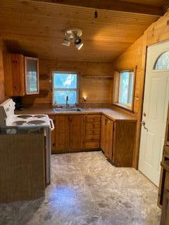 6867 North Coe Road Luther, MI 49656 - Photo 4 of 16 IMG_5145