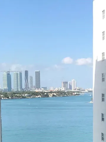 $319,900 | 1200 West Avenue, Unit 1018, Miami Beach, FL 33139