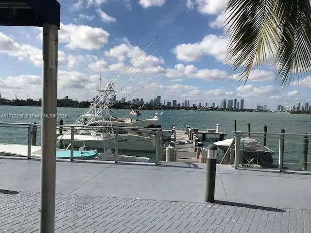 $319,900 | 1200 West Avenue, Unit 1018, Miami Beach, FL 33139