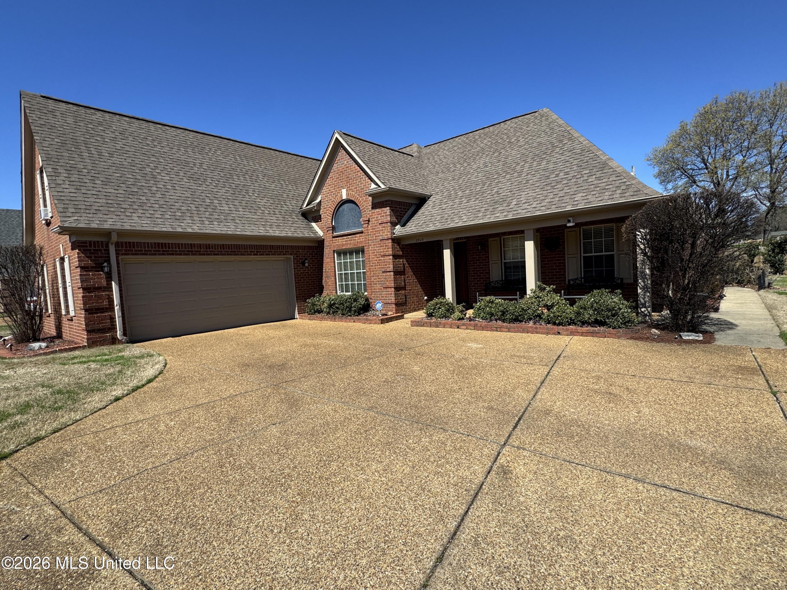 6920 St Micheals Olive Branch, MS 38654 - Photo 2 of 23 IMG_3515