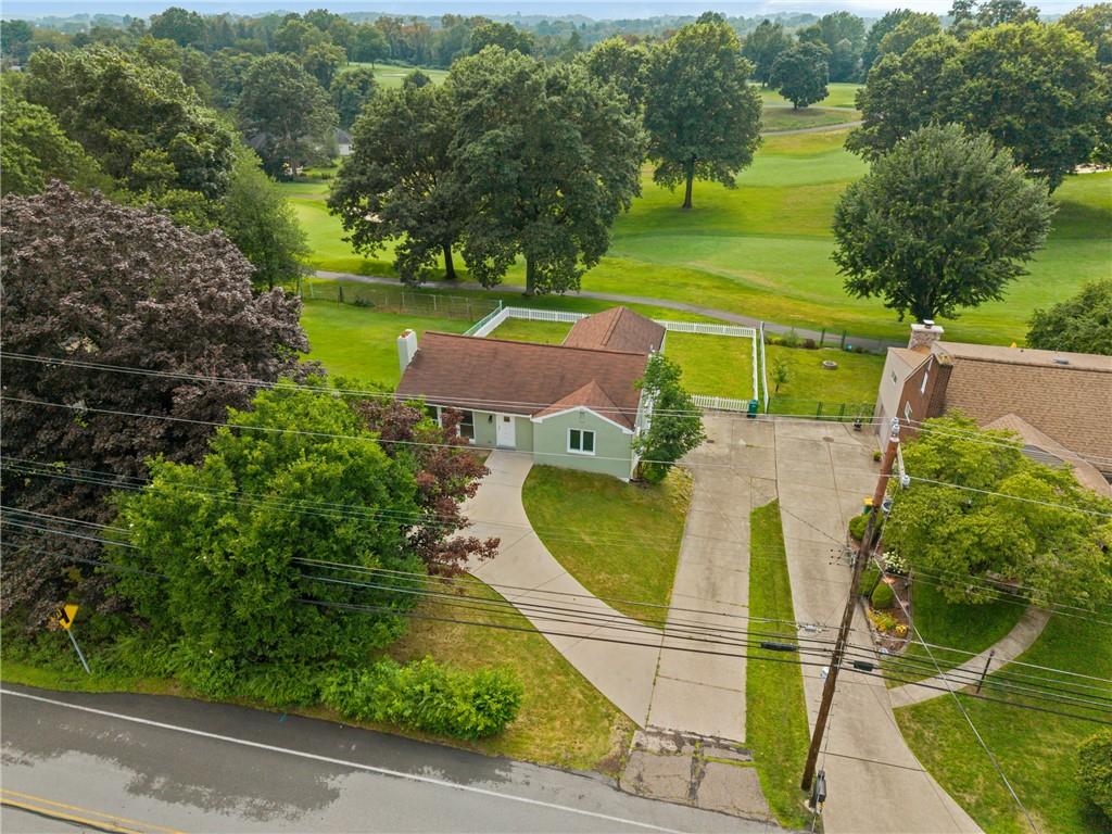 307 Churchill Road Pittsburgh, PA 15235 - Photo 4 of 45