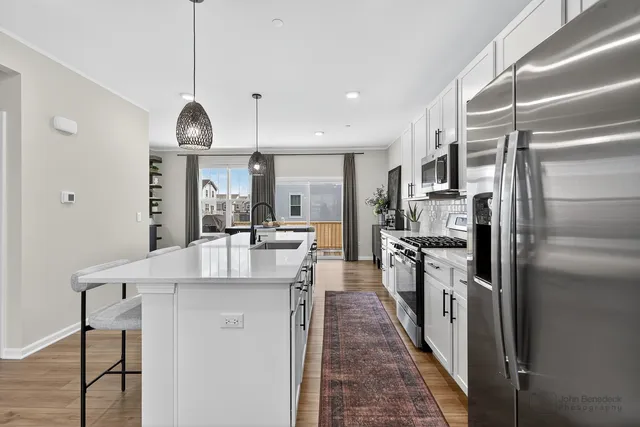 $389,000 | 3209 Martini Street, Mundelein, IL 60060