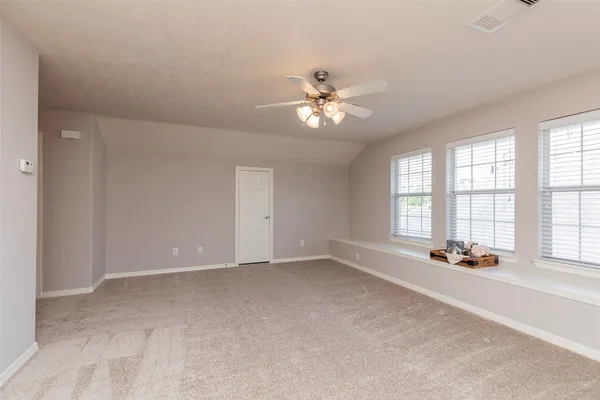 $3,200 | 10126 Holly Chase Drive, Houston, TX 77042