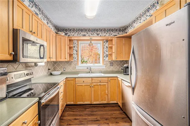 $360,000 | 324 South Stevenson Street, Olathe, KS 66061