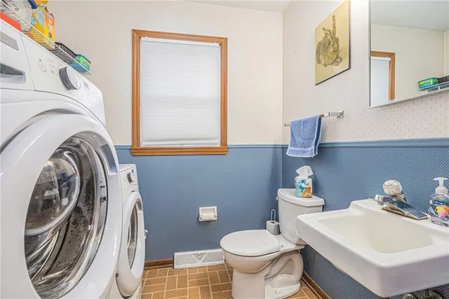 $360,000 | 324 South Stevenson Street, Olathe, KS 66061