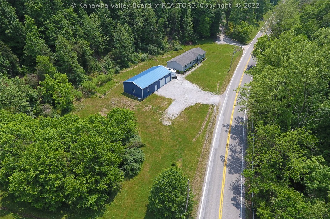 4034 Highway 34 Winfield, WV 25213 - Photo 4 of 36 Gallery Image 4
