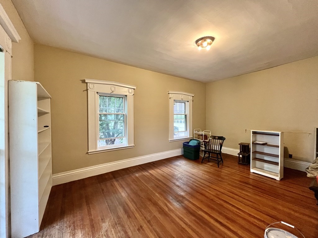 16 Whitman Road Medford, MA 02155 - Photo 4 of 18 Gallery Image 4