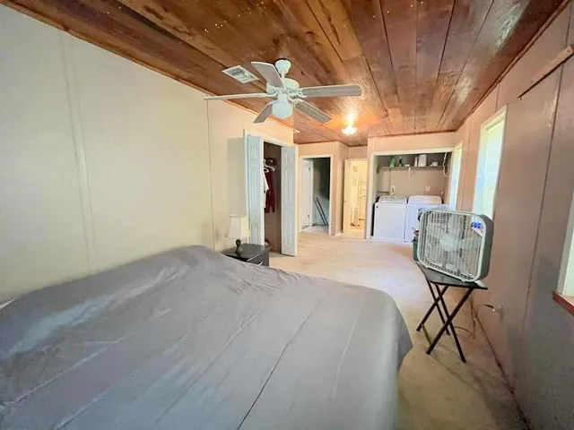 $305,000 | 1384 Farm To Market 2712, Crockett, TX 75835