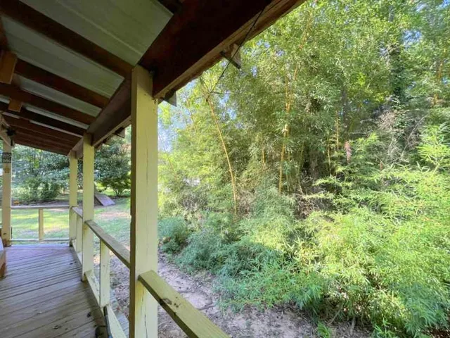 $305,000 | 1384 Farm To Market 2712, Crockett, TX 75835