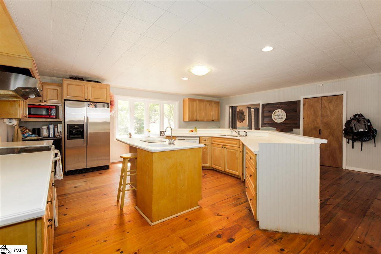 132 Botany Slopes Road Piedmont, SC 29673 - Photo 12 of 36 Gallery Image 12