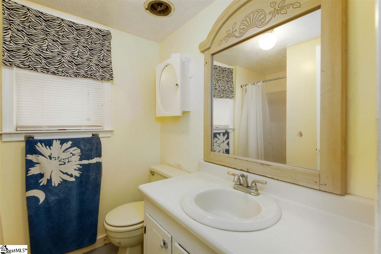 132 Botany Slopes Road Piedmont, SC 29673 - Photo 22 of 36 Gallery Image 22