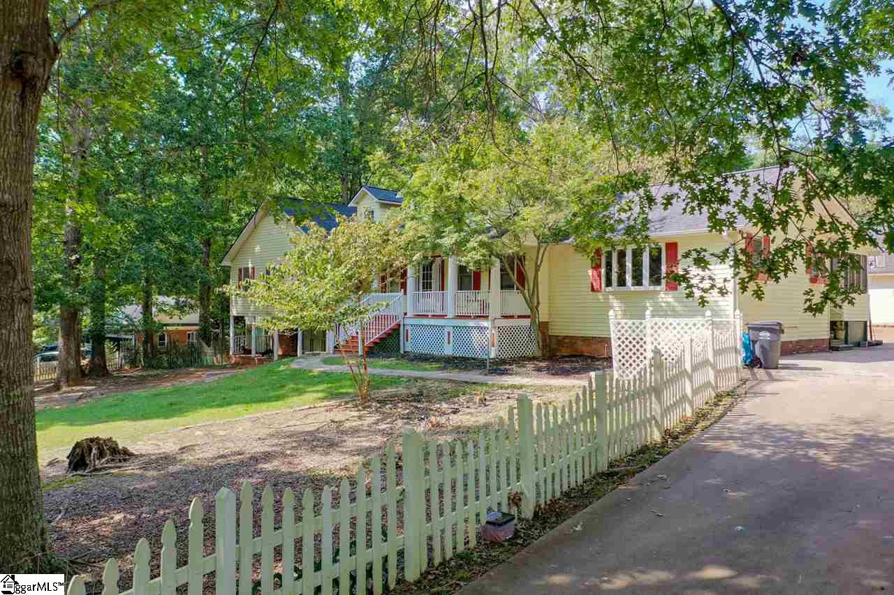 132 Botany Slopes Road Piedmont, SC 29673 - Photo 4 of 36 Gallery Image 4