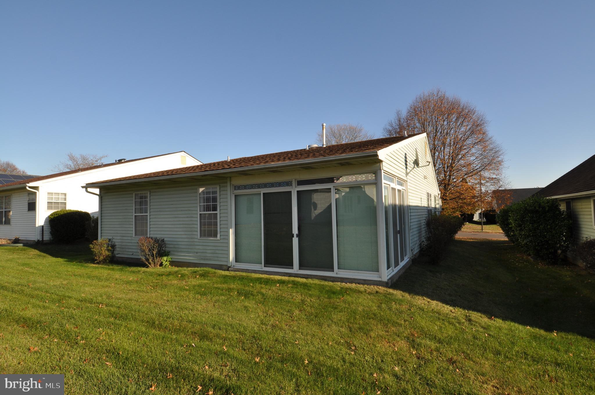 306 Wagon Wheel Circle Columbus, NJ 08022 - Photo 23 of 24