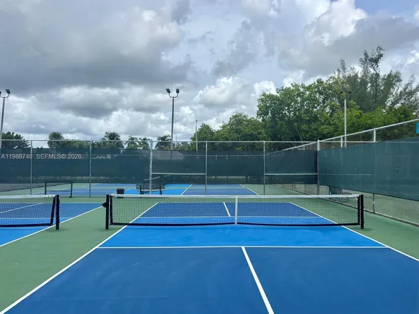 a view of a tennis court