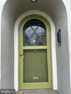 $589,000 | 233 East Evergreen Avenue, Philadelphia, PA 19118