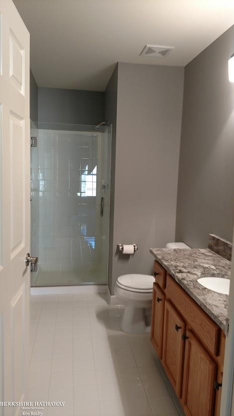 1752 Flagstone Circle Rochester, MI 48307 - Photo 28 of 35 50036577-28.JPG
