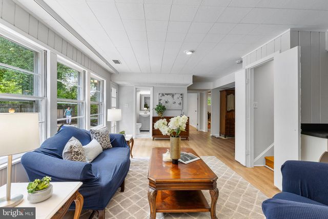 $949,000 | 6221 Beachway Drive, Falls Church, VA 22041