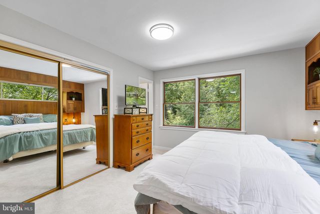 $949,000 | 6221 Beachway Drive, Falls Church, VA 22041