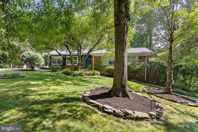 $949,000 | 6221 Beachway Drive, Falls Church, VA 22041