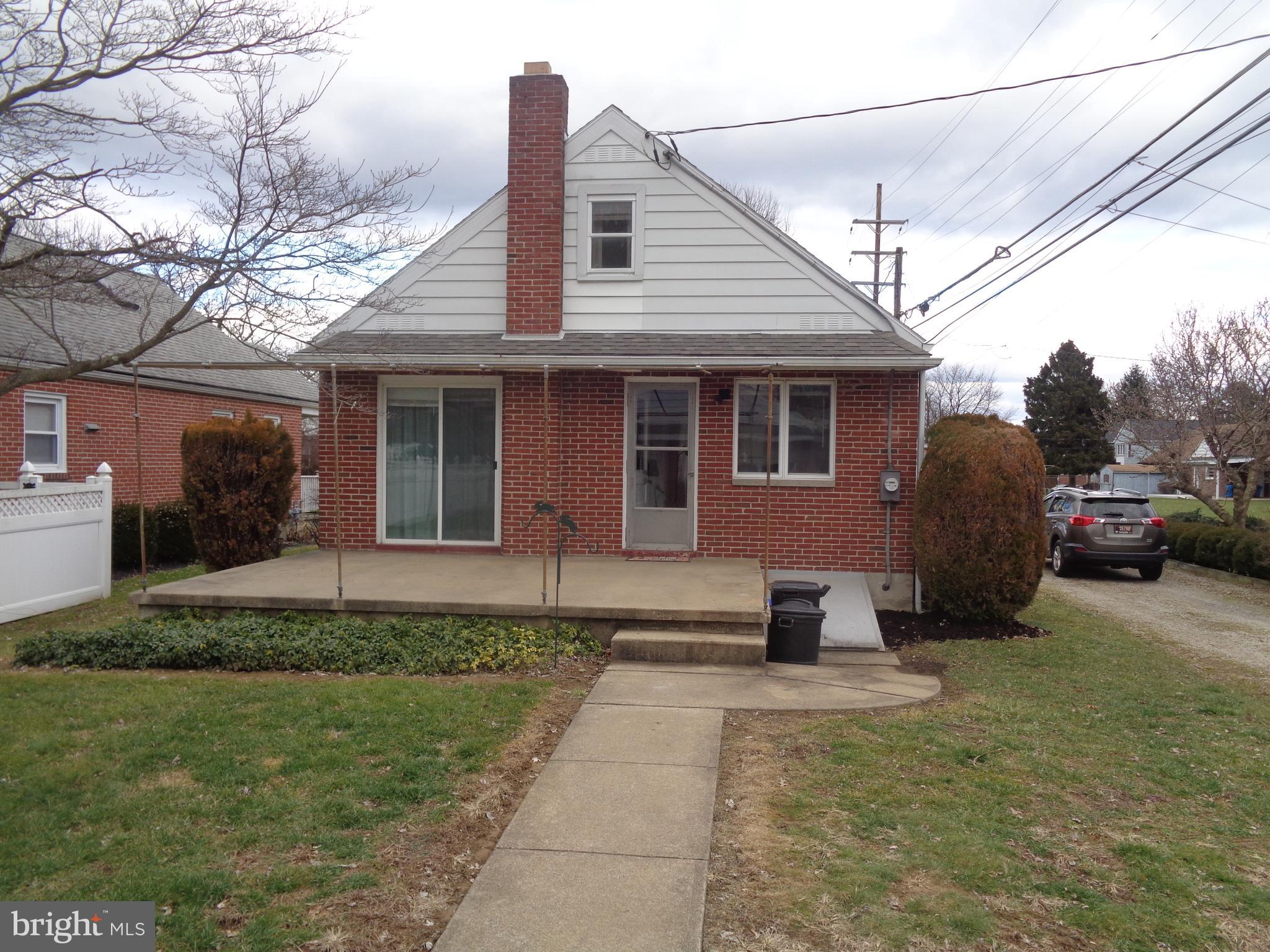 106 Cortelyou Avenue Reading, PA 19607 - Photo 4 of 19 Rear