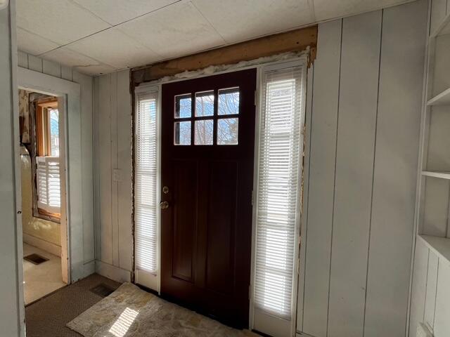 112 Brave Boat Harbor Road Kittery Point, ME 03905 - Photo 3 of 23 IMG_2101