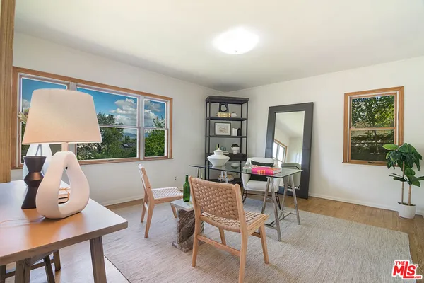 $1,795,000 | 17952 Karen Drive, Encino, CA 91316