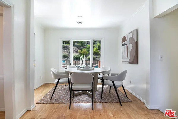 $1,795,000 | 17952 Karen Drive, Encino, CA 91316