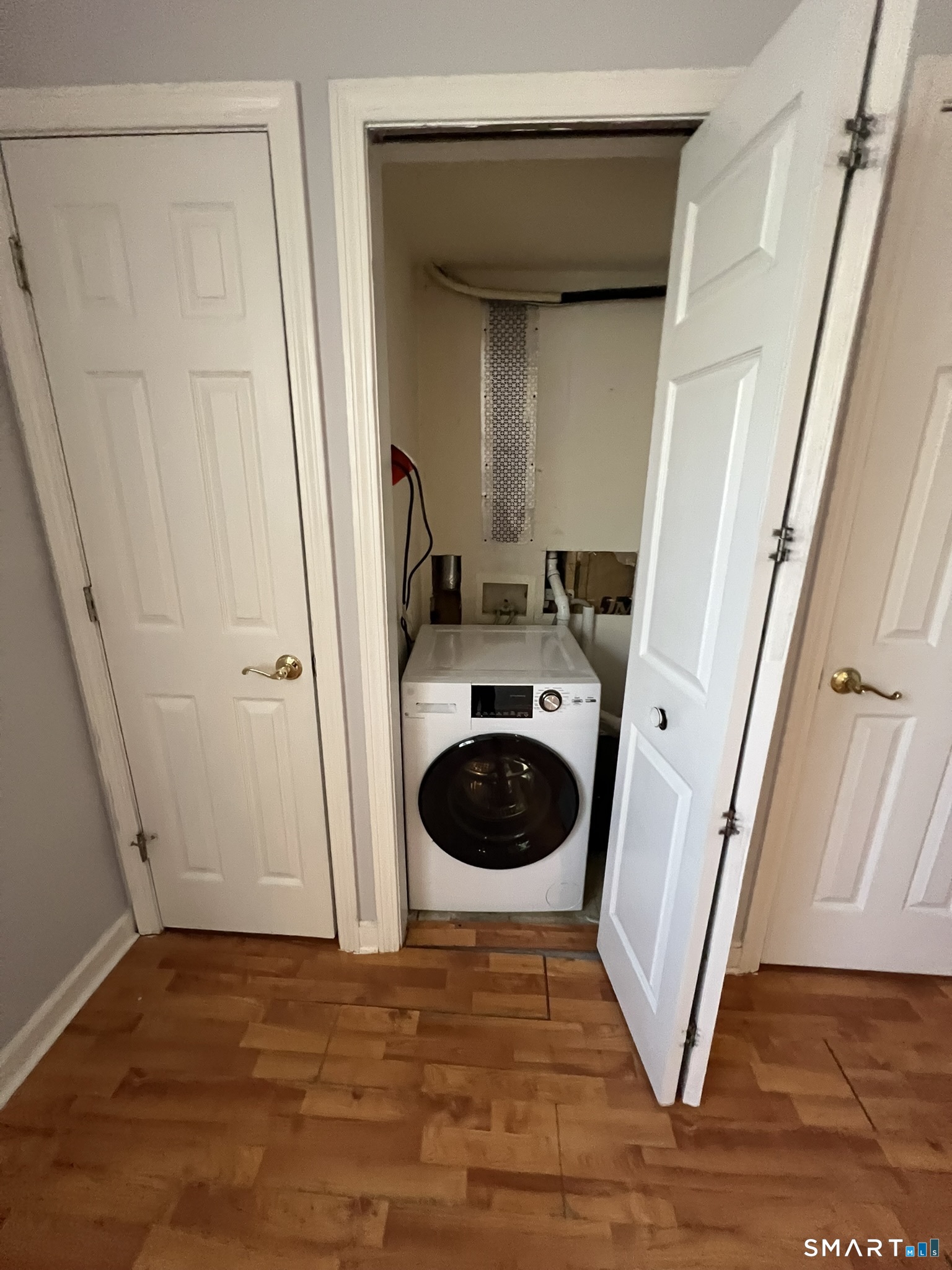 49 Glenbrook Road, Unit 103 Stamford, CT 06902 - Photo 44 of 47 Washer/dryer combo