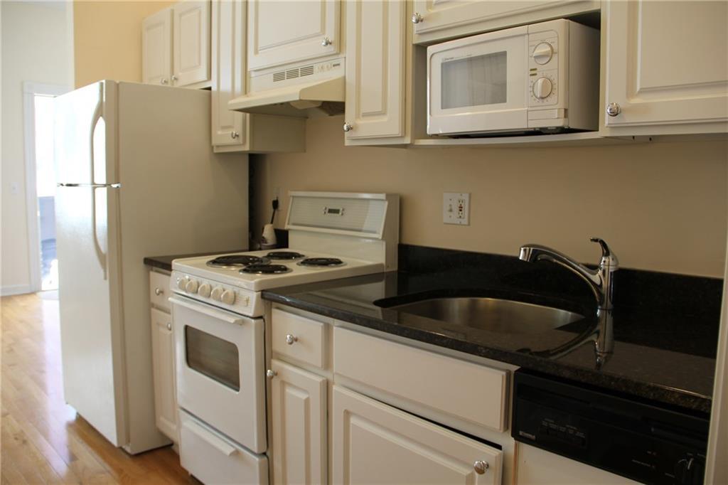 49 Glenbrook Road, Unit 103 Stamford, CT 06902 - Photo 5 of 47