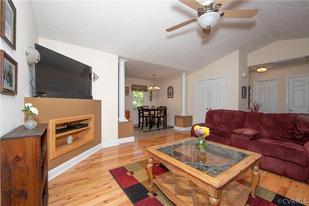 20344 Laurel Road Petersburg, VA 23803 - Photo 12 of 27 Gallery Image 12
