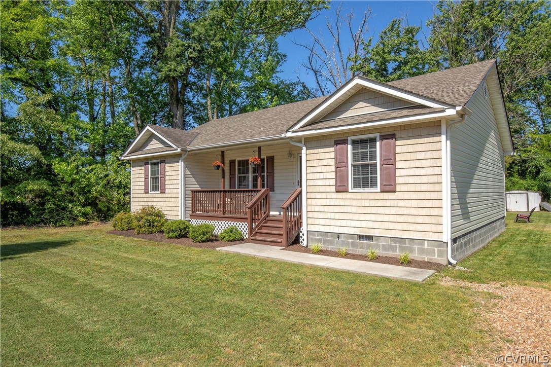 20344 Laurel Road Petersburg, VA 23803 - Photo 2 of 27 Gallery Image 2