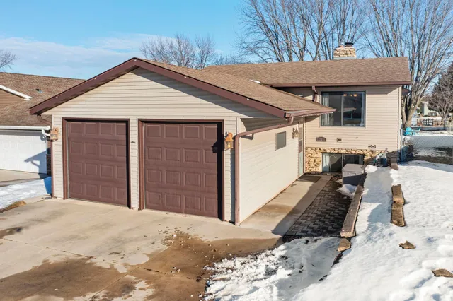 $335,000 | 248 Main Street South, Dover, MN 55929