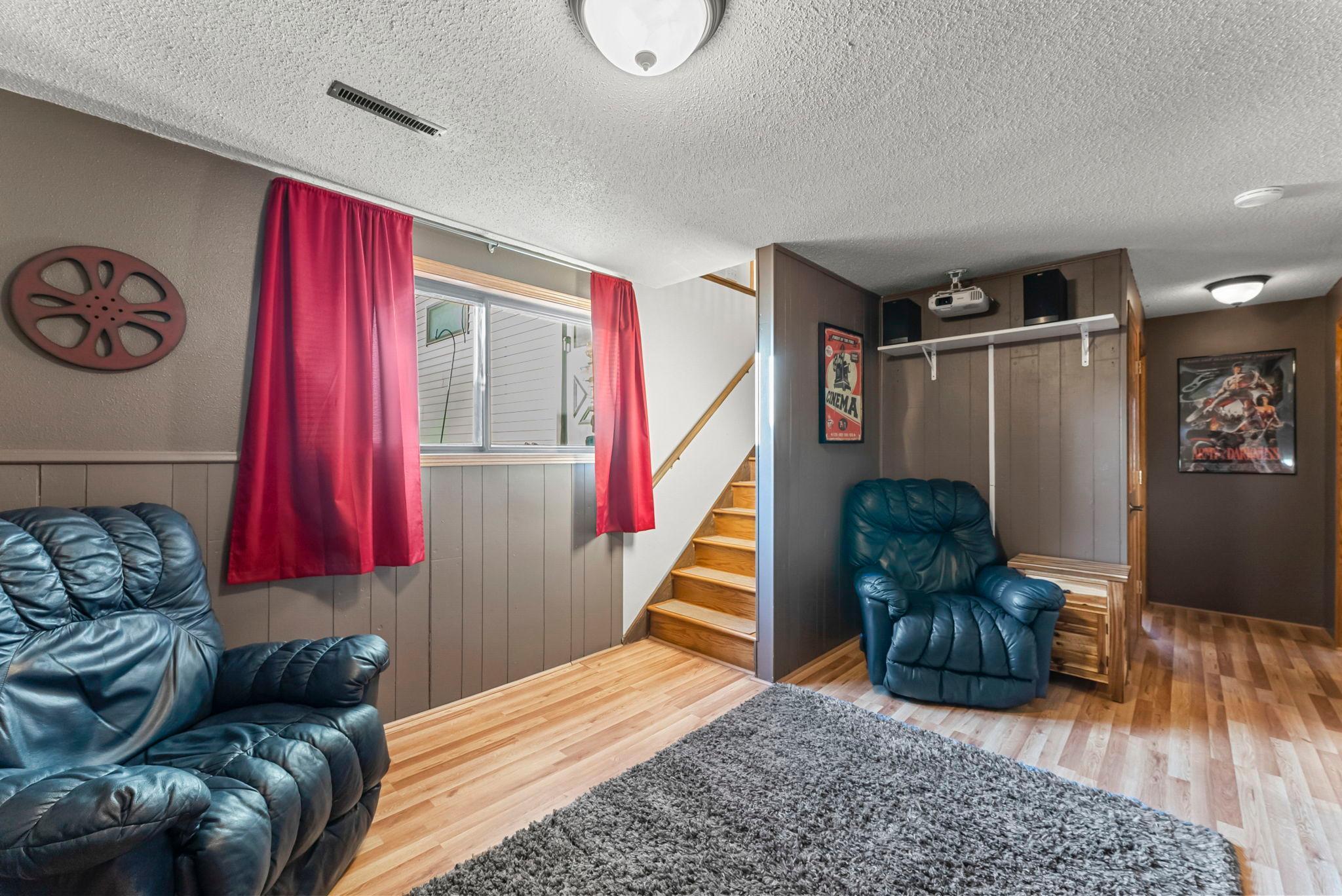 248 Main Street South Dover, MN 55929 - Photo 13 of 21