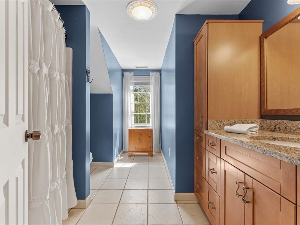 176 Stone School Road Sutton, MA 01590 - Photo 21 of 41
