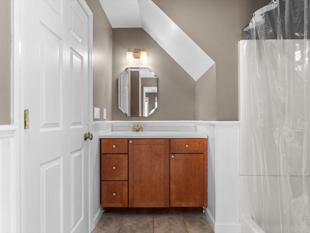 176 Stone School Road Sutton, MA 01590 - Photo 26 of 41