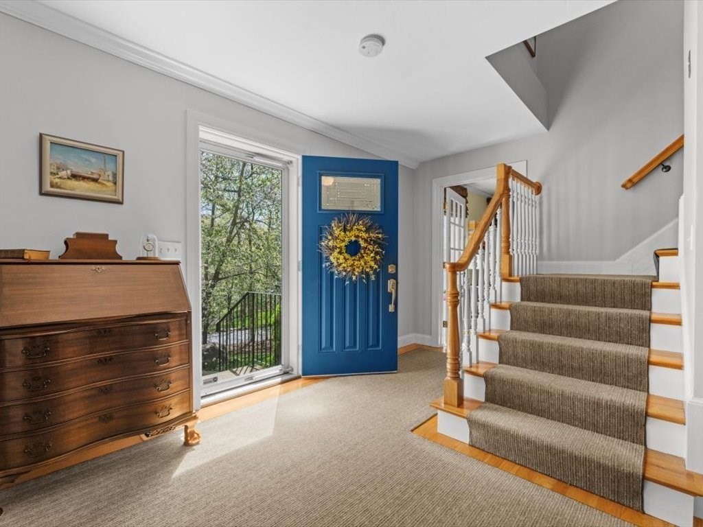 176 Stone School Road Sutton, MA 01590 - Photo 5 of 41