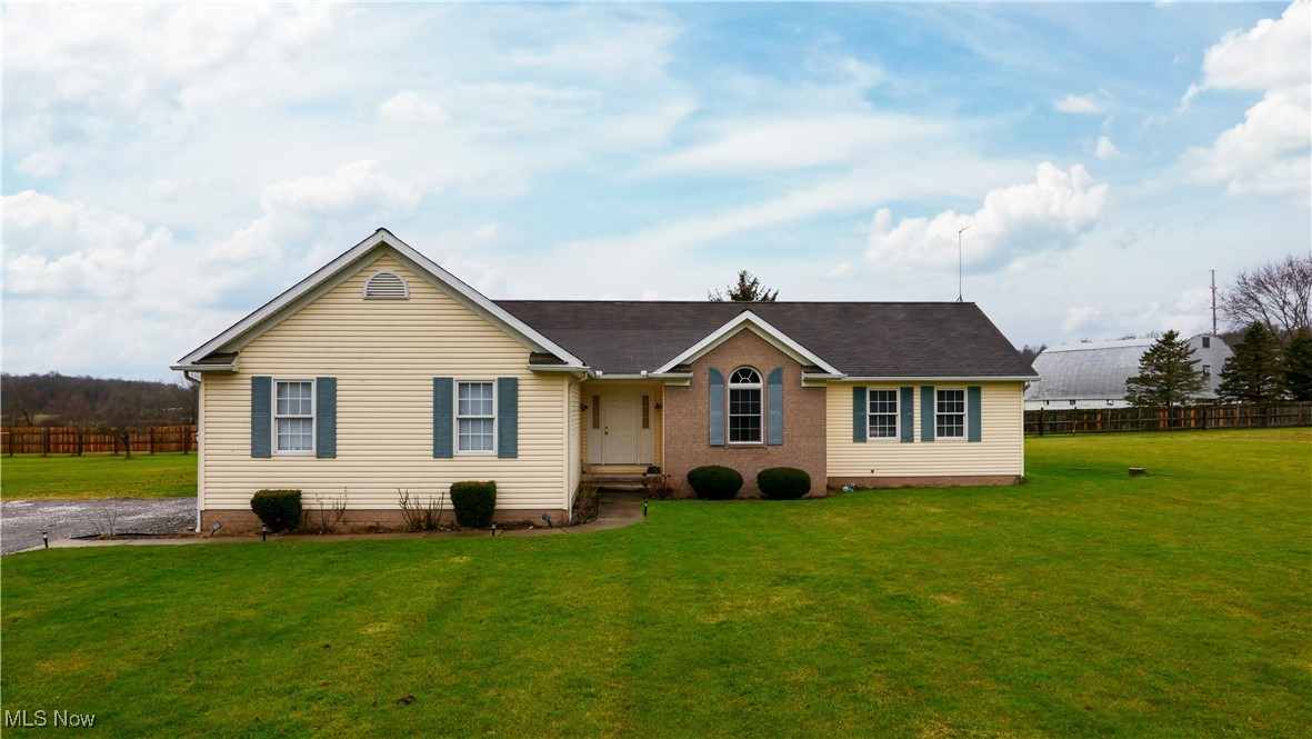 11289 Hopkins Road Garrettsville, OH 44231 - Photo 1 of 48