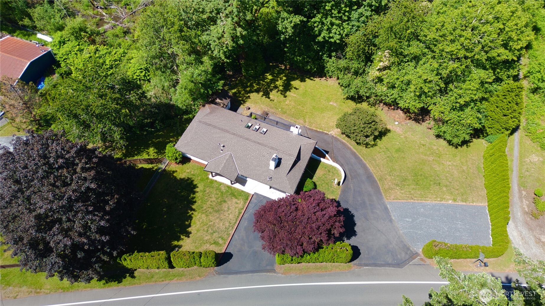 13227 Lake Kathleen Road Southeast Renton, WA 98059 - Photo 27 of 32