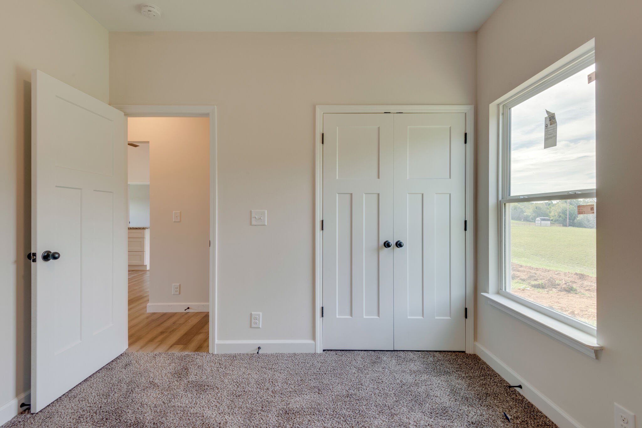 1172 Oak Grove Road Dickson, TN 37055 - Photo 23 of 29 a view of entryway with window