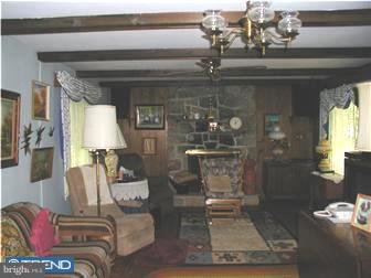 14 Culp Road Audubon, PA 19403 - Photo 3 of 11 Living Room